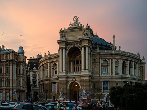 <span style="font-weight: bold;">КИЕВ ОДЕССА</span><br>
